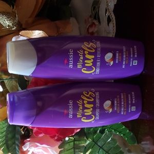 Aussie Miracle Curls Shampoo and Conditioner